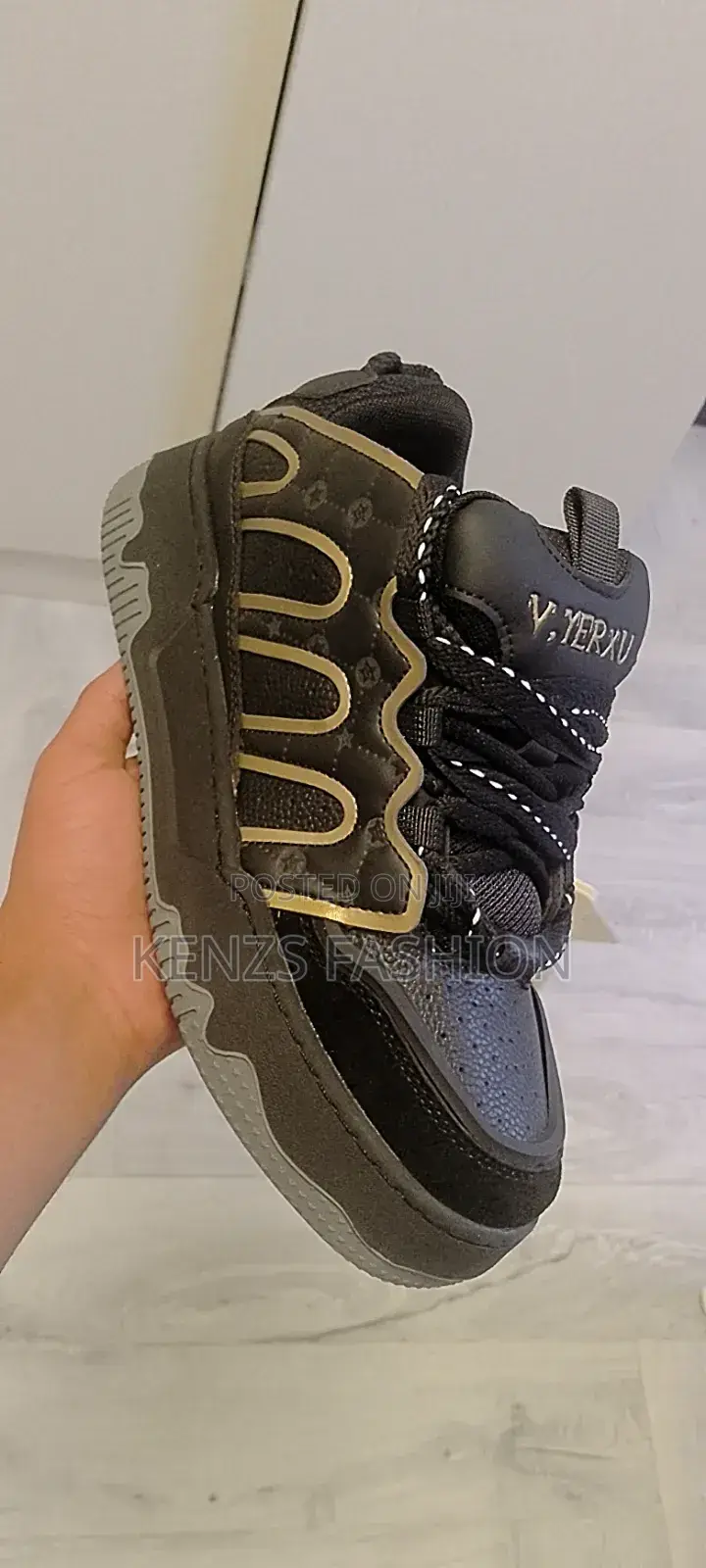 New Fashionable Quality Shoes