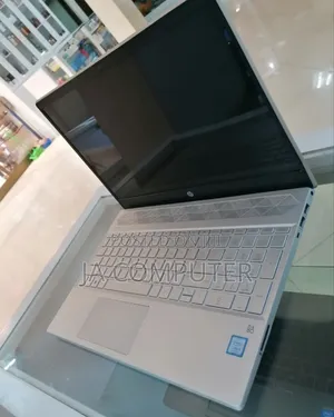 New Laptop HP Pavilion 15 8GB Intel Core I7 SSD 512GB