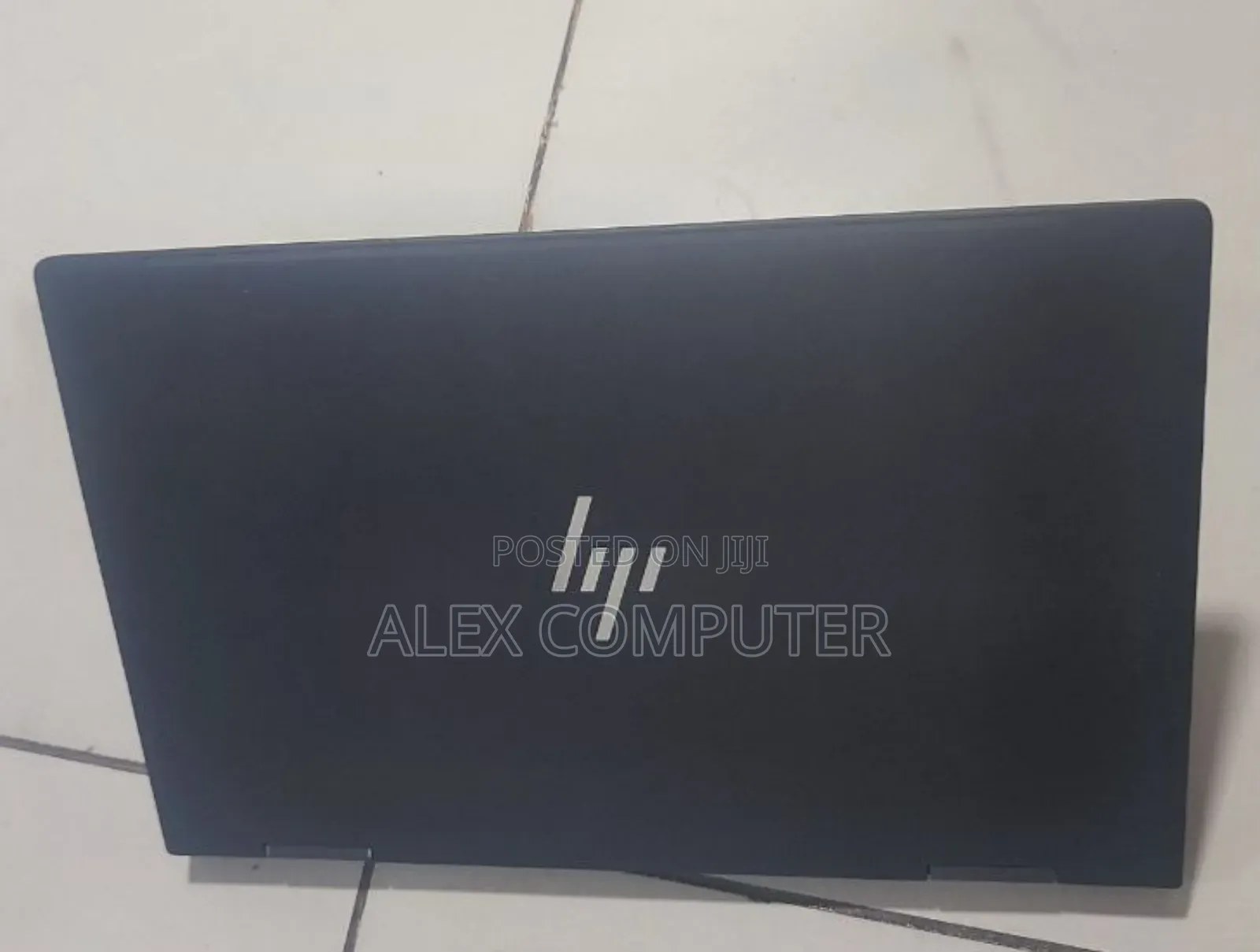 New Laptop HP Envy X360 8GB AMD Ryzen 5 SSD 256GB