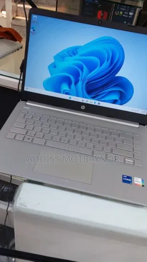 New Laptop HP Stream Notebook 16GB Intel Core I7 HDD 1T