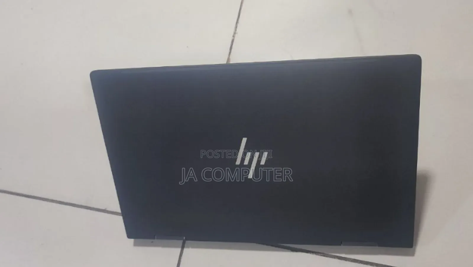 New Laptop HP Envy X360 8GB AMD Ryzen 5 SSD 256GB