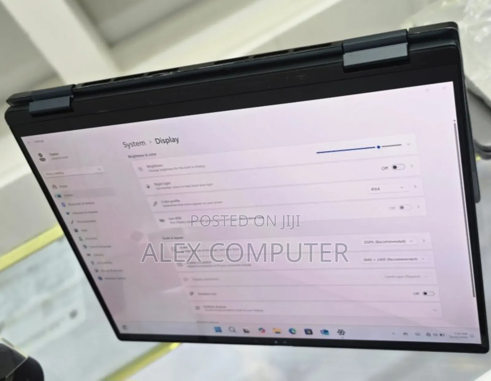 New Laptop Dell Precision 5520 16GB Intel Core I7 SSD 512GB