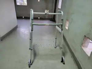 Photo - Aluminium Walker Wk-51sl1walker With Wheel4walker0ryder WK51