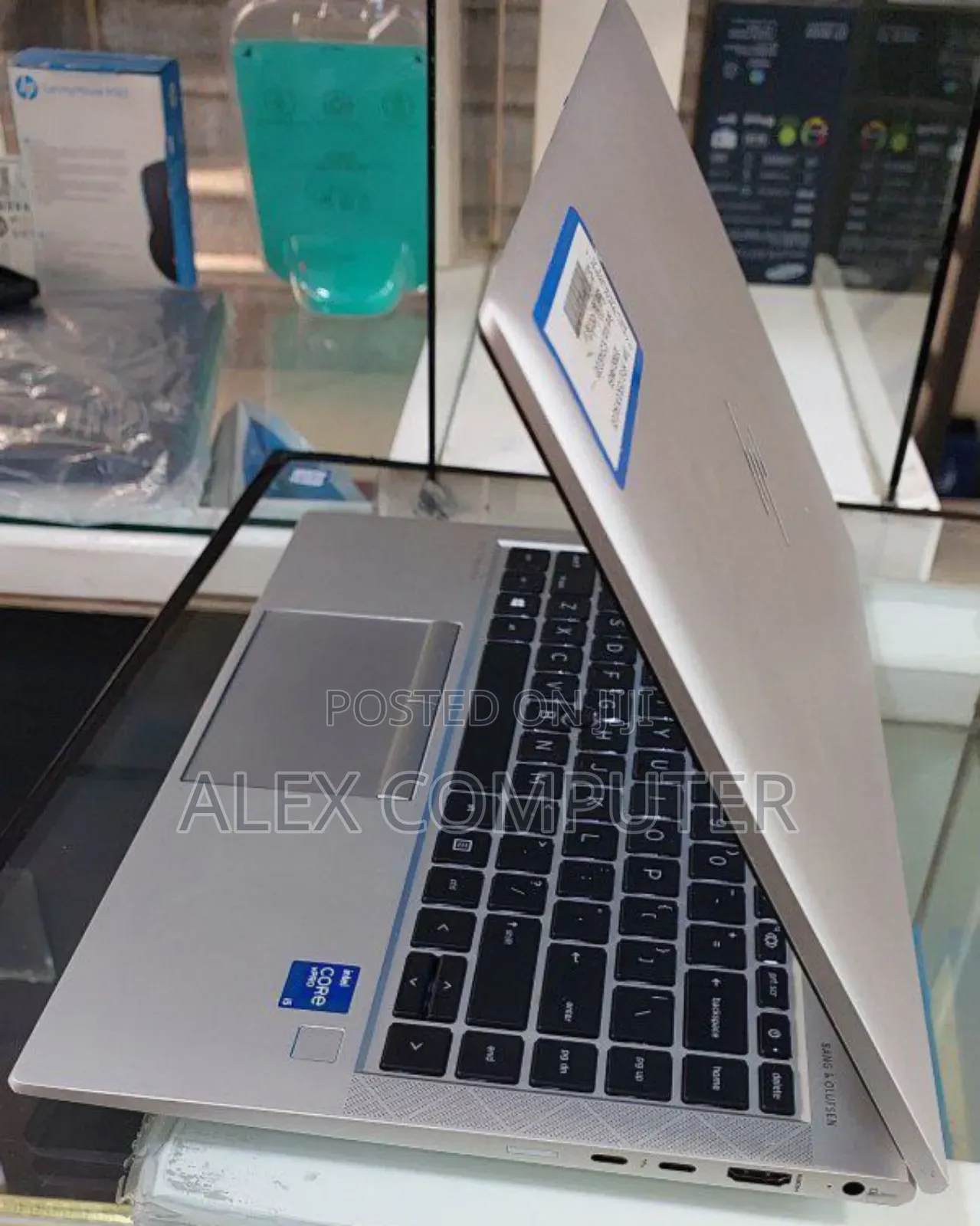 New Laptop HP EliteBook 840 G8 16GB Intel Core I5 SSD 512GB