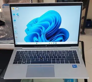 New Laptop HP EliteBook 840 G8 16GB Intel Core I5 SSD 512GB