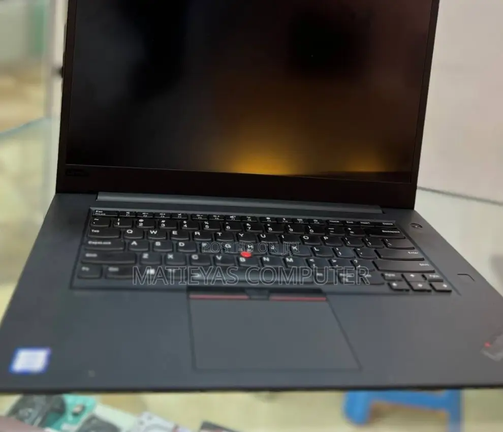 New Laptop Lenovo ThinkPad X1 32GB Intel Core I7 SSD 512GB