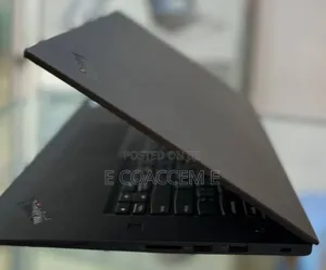 New Laptop Lenovo 32GB Intel Core I7 SSD 512GB