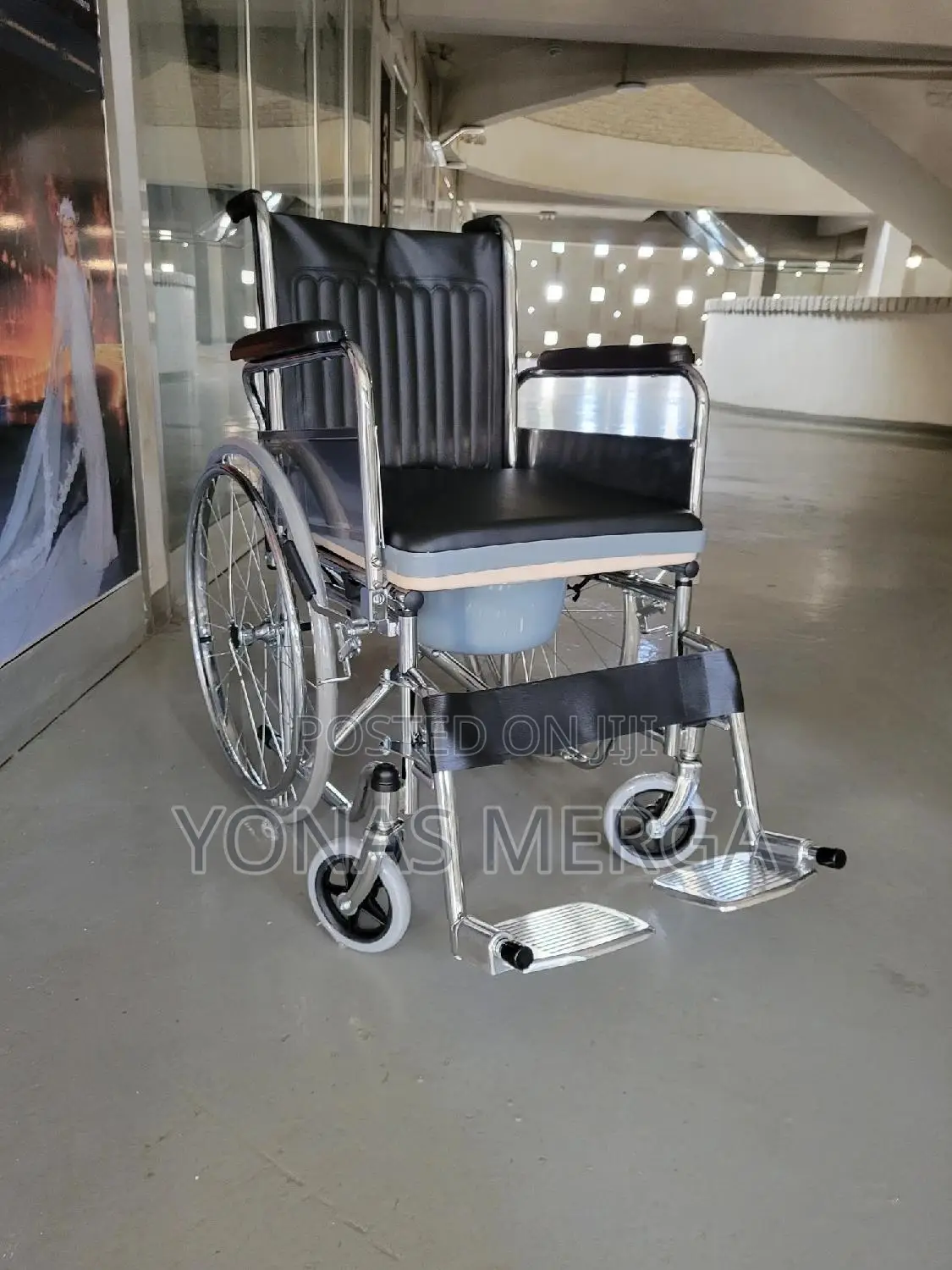 P0p0 Wheelchair፬1wheelchair~9wheelchair/a Removable Commode