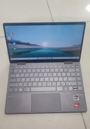 New Laptop HP Envy X360 8GB AMD Ryzen 5 SSD 256GB