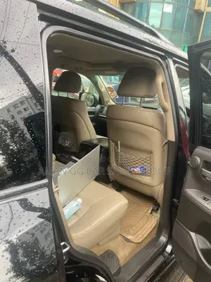 Toyota Land Cruiser 2012 Blue