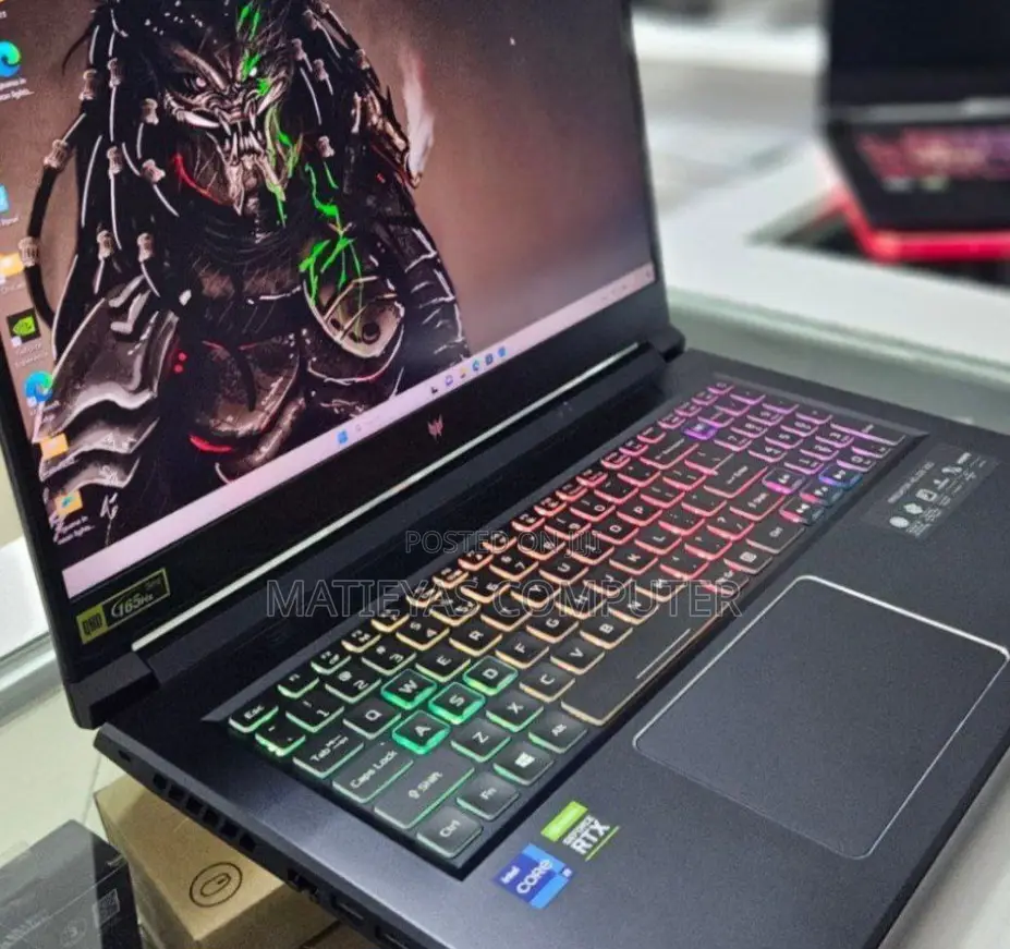 New Laptop Acer Predator Helios 300 16GB Intel Core I9 SSD 512GB