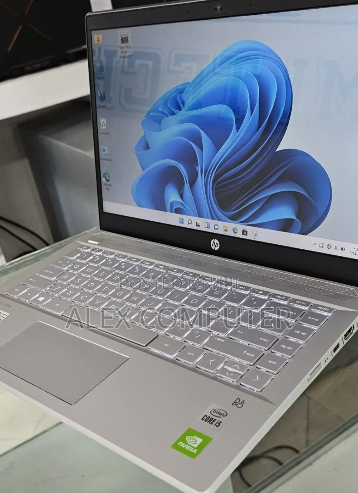 New Laptop HP Pavilion 15 16GB Intel Core I5 SSD 512GB