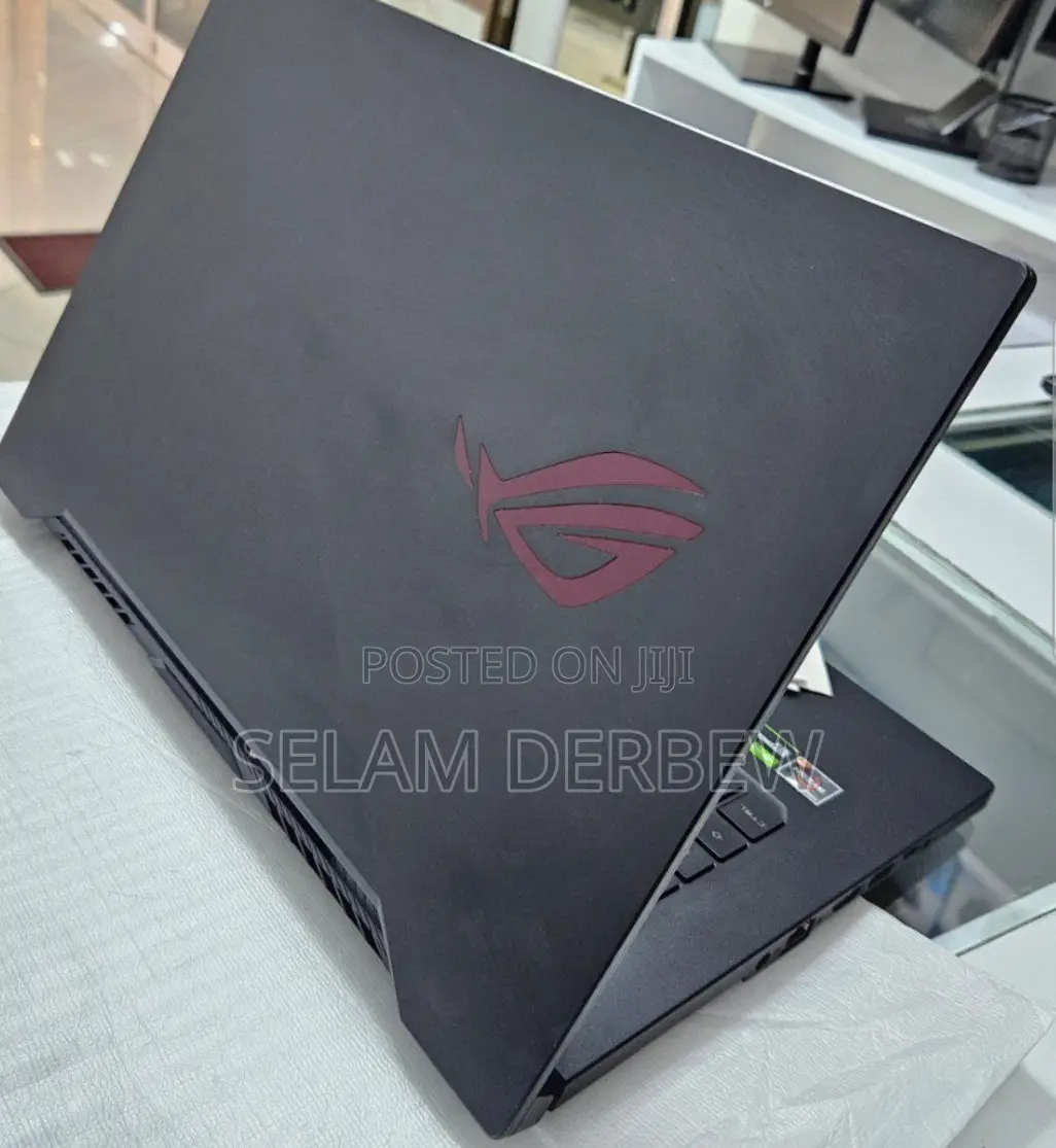 New Laptop Asus ROG Zephyrus G15 16GB AMD Ryzen 7 SSD 512GB