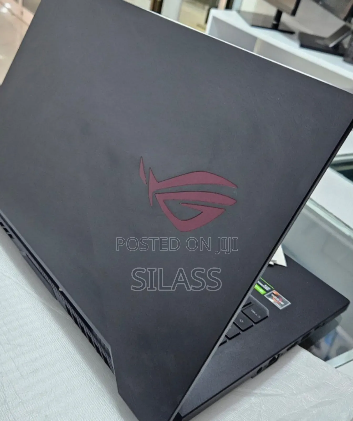 New Laptop Asus ROG Zephyrus G15 16GB AMD Ryzen 7 SSD 512GB