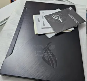 New Laptop Asus ROG Zephyrus G15 16GB AMD Ryzen 7 SSD 512GB