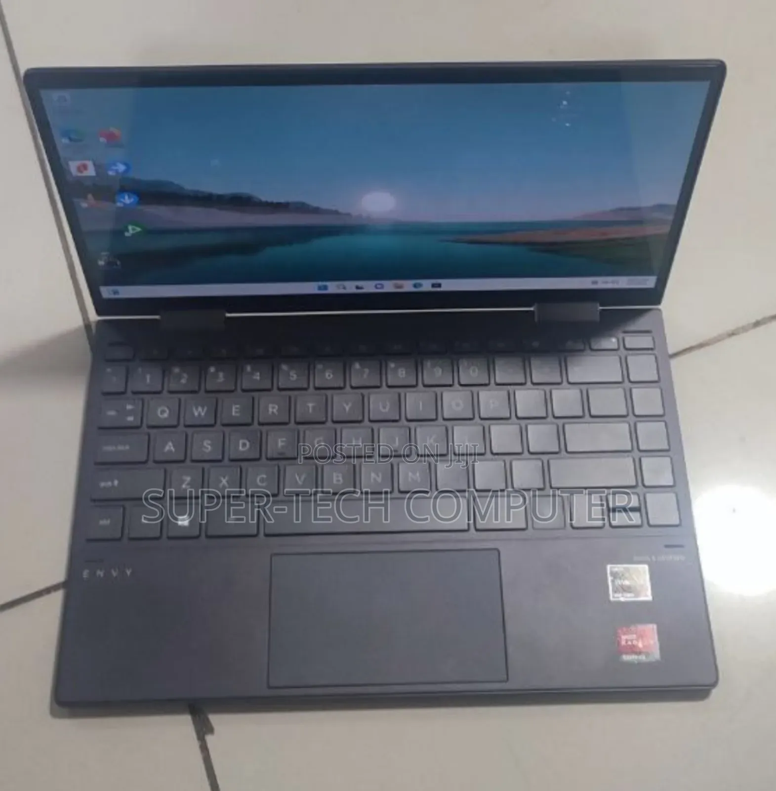 New Laptop HP Envy 15 8GB AMD Ryzen 5 SSD 256GB