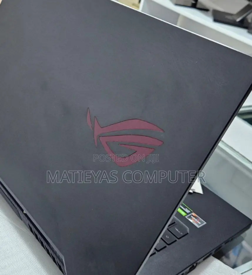New Laptop Asus ROG Zephyrus G15 16GB AMD Ryzen 7 SSD 512GB