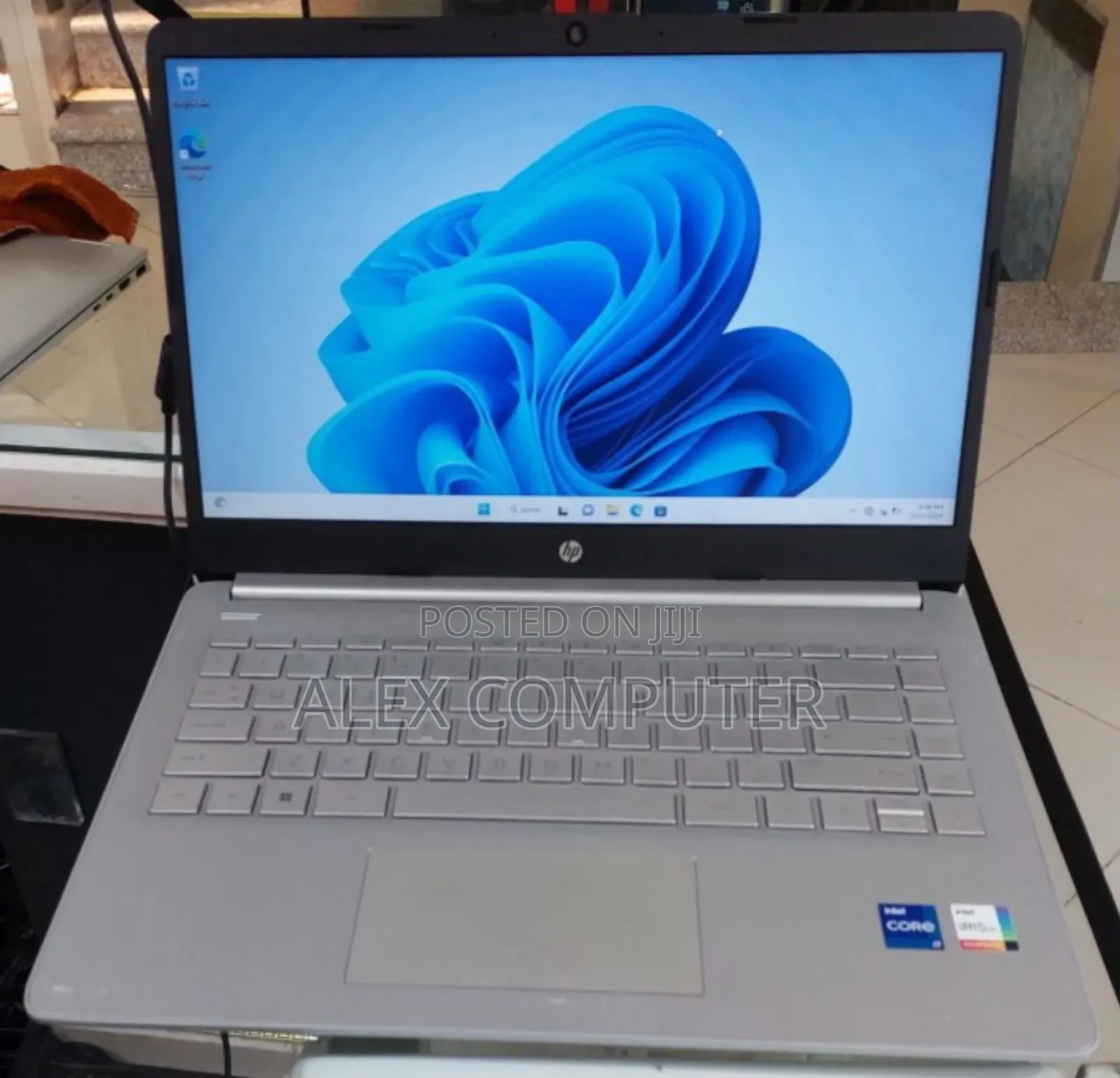 New Laptop HP Stream Notebook 16GB Intel Core I7 SSD 1T