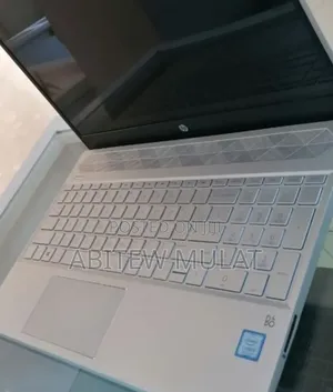 New Laptop HP Pavilion 15 8GB Intel Core I7 SSD 512GB