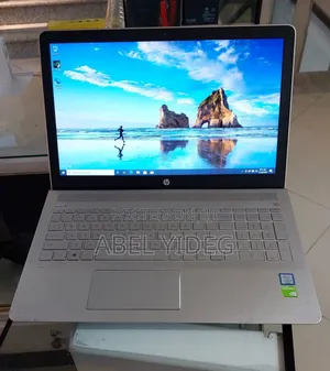 New Laptop HP Pavilion 15 8GB Intel Core I5 HDD 1T