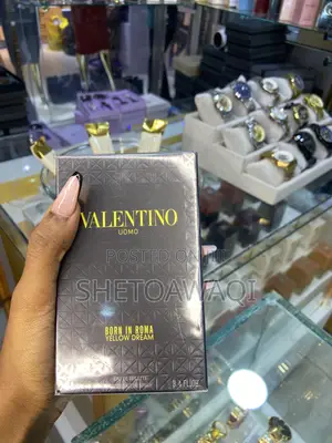 Photo - Yellow Dream Valentino Uomo