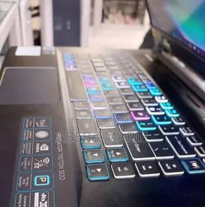 New Laptop Acer Predator Helios 300 16GB Intel Core I7 SSD 512GB