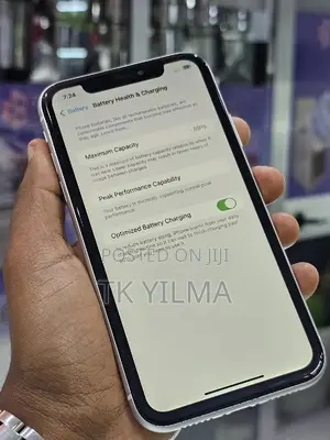 Apple iPhone XR 64 GB White