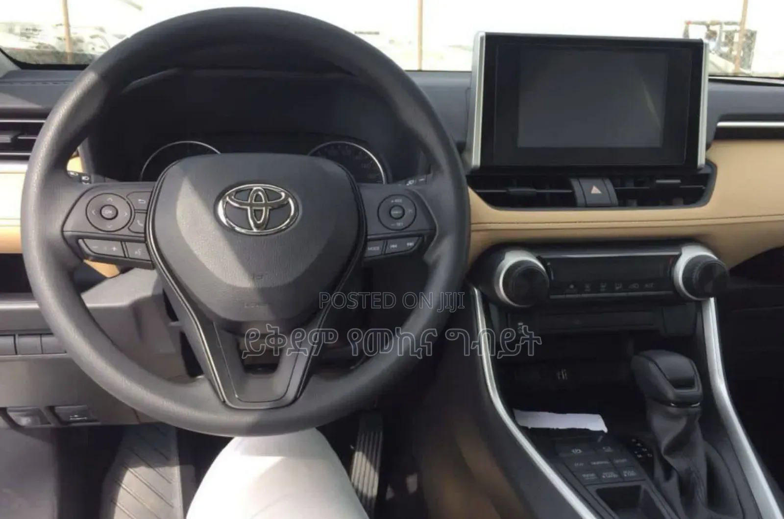 Toyota RAV4 2022 Silver