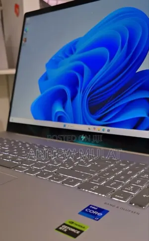 New Laptop HP Envy X360 16GB Intel Core I7 SSD 512GB