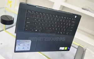 New Laptop Dell Precision 15 7520 16GB Intel Core I7 SSD 512GB