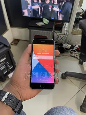 Apple iPhone 6s 64 GB Silver