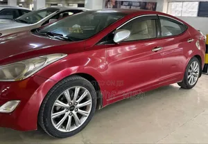 Hyundai Elantra 2013 Red