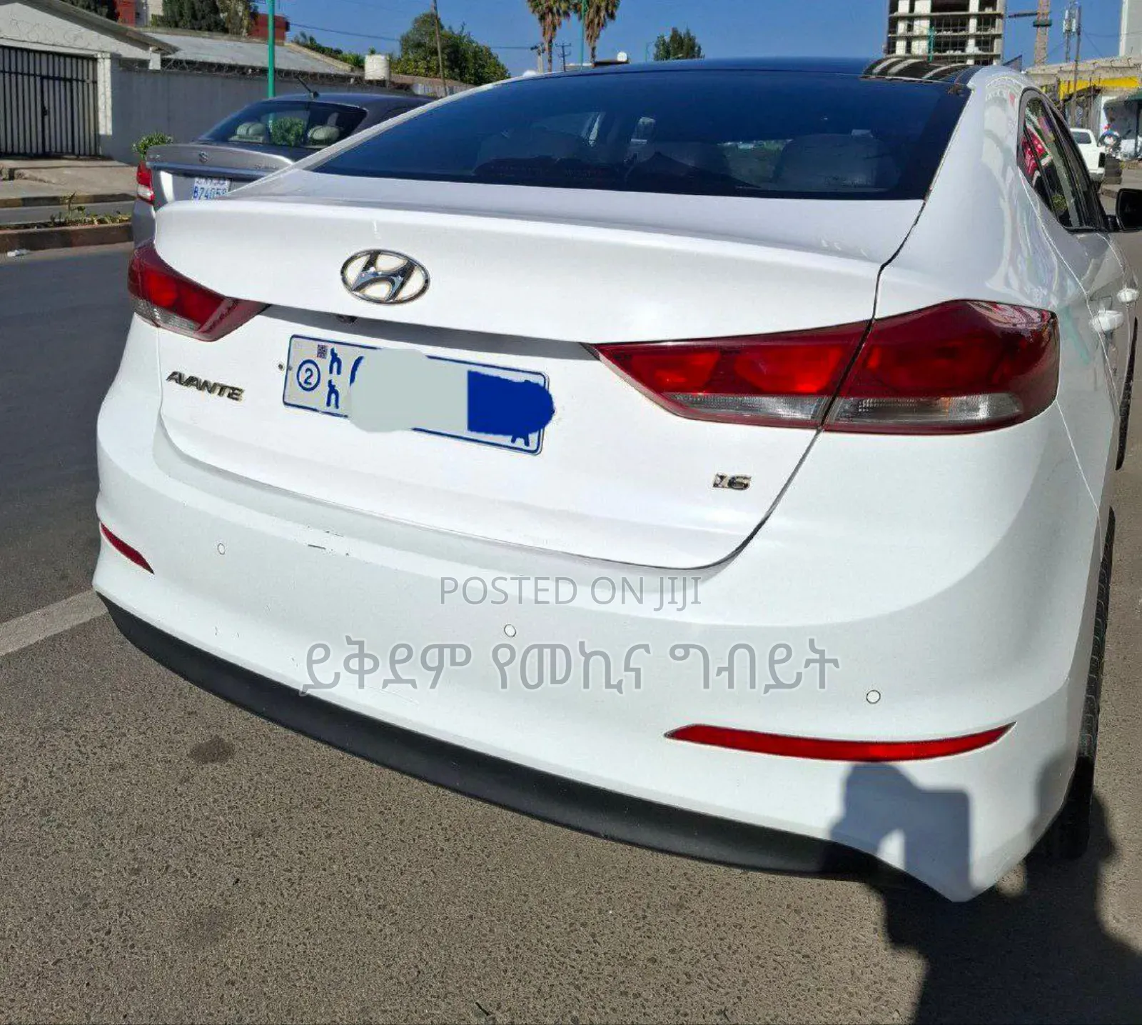 Hyundai Avante 2018 White