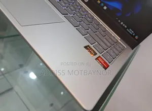 New Laptop HP Stream Notebook 16GB Intel Core i7 SSD 512GB