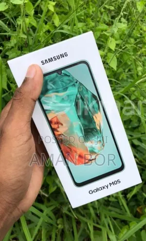 New Samsung Galaxy M05 64 GB