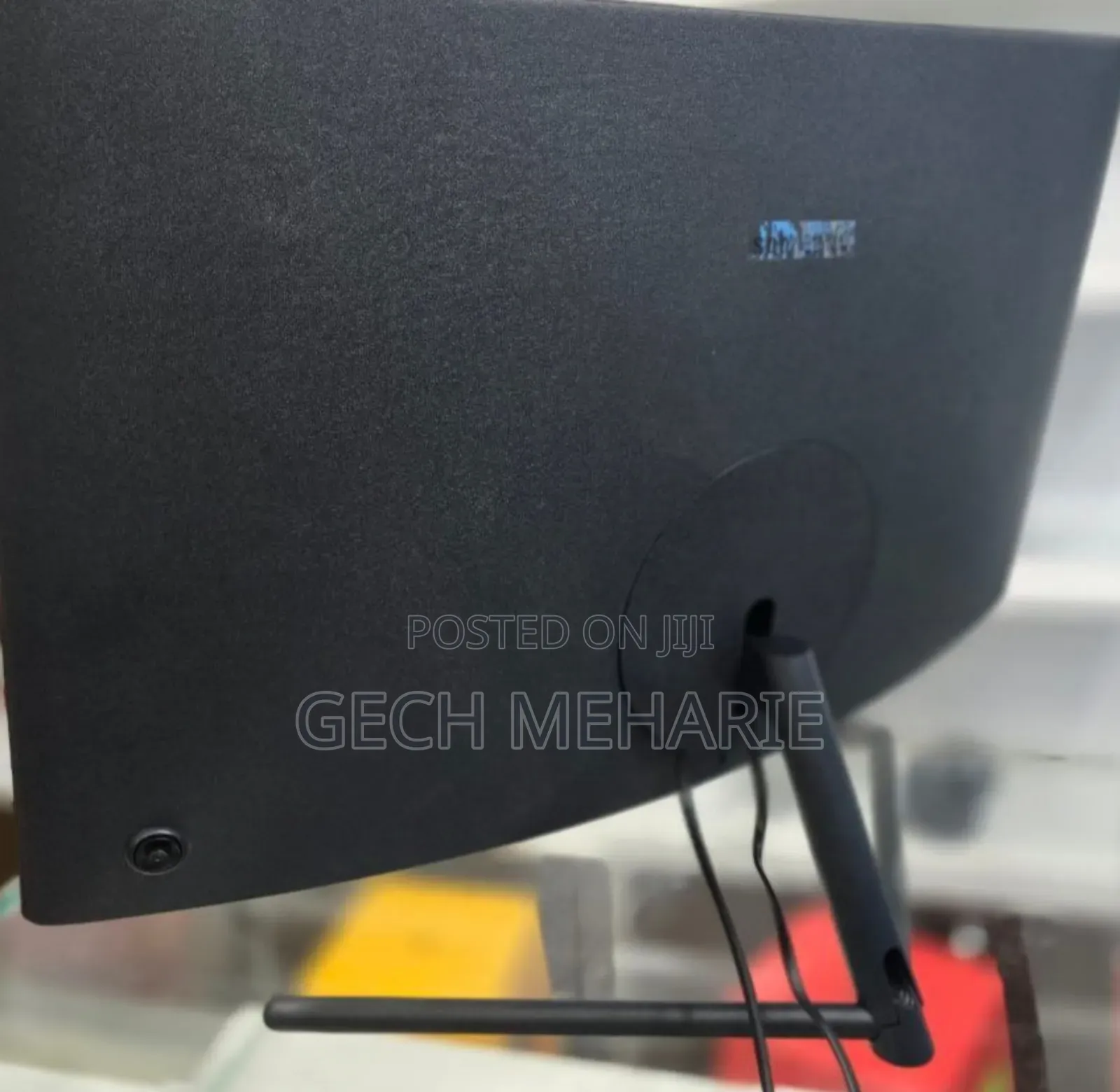 Esamsung 32"Inch Gaming Curved Monitor () As