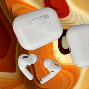 Airpod Pro Earbud Delivers Immersive Audio Quality