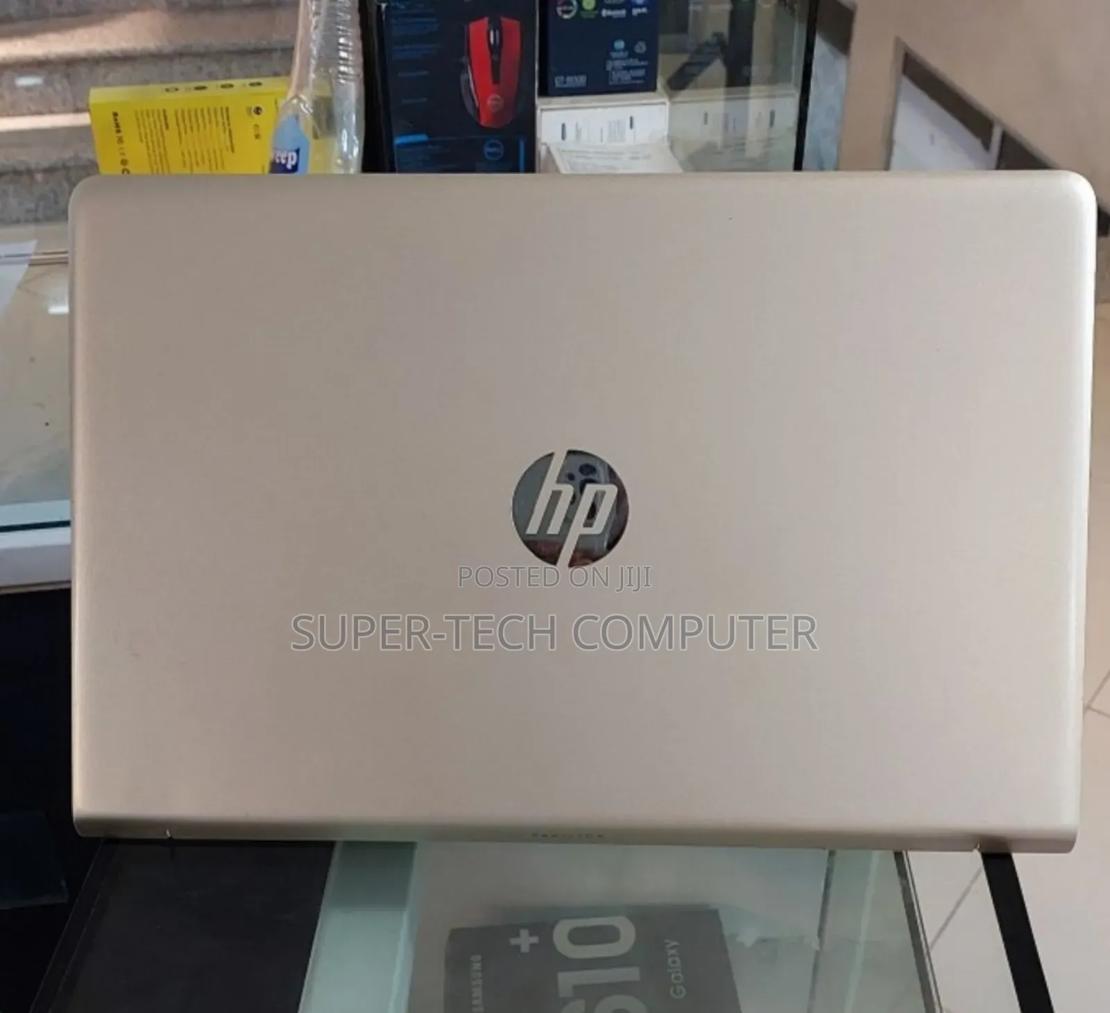 New Laptop HP Pavilion 11 8GB Intel Core I5 HDD 1T