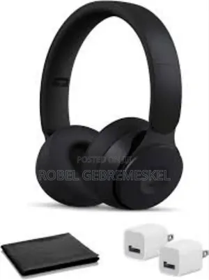 Beats Solo Pro Headset