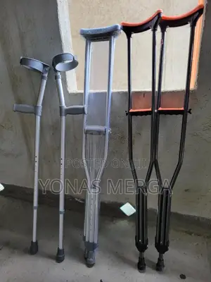 Photo - Bariatric Crutches₳*Exact Adjusted Crutches~*Crutchesክራንቾች