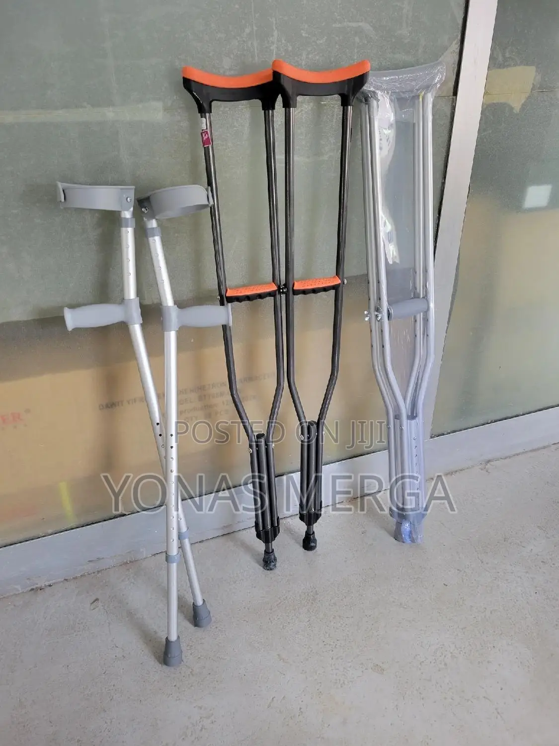 Auxiliary Crutches¥*ክራንችcrutches£€Cranch÷፷crutches××Cranch