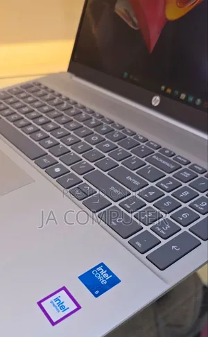 New Laptop HP Pavilion 15 16GB Intel Core Ultra 5 SSD 1T