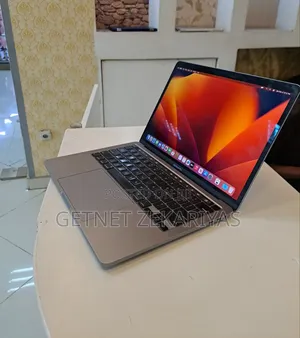 New Laptop Apple MacBook Pro 2020 16GB Intel Core I5 SSD 512GB