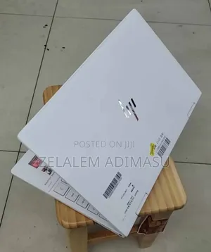 New Laptop HP Envy X360 16GB AMD Ryzen 7 SSD 512GB