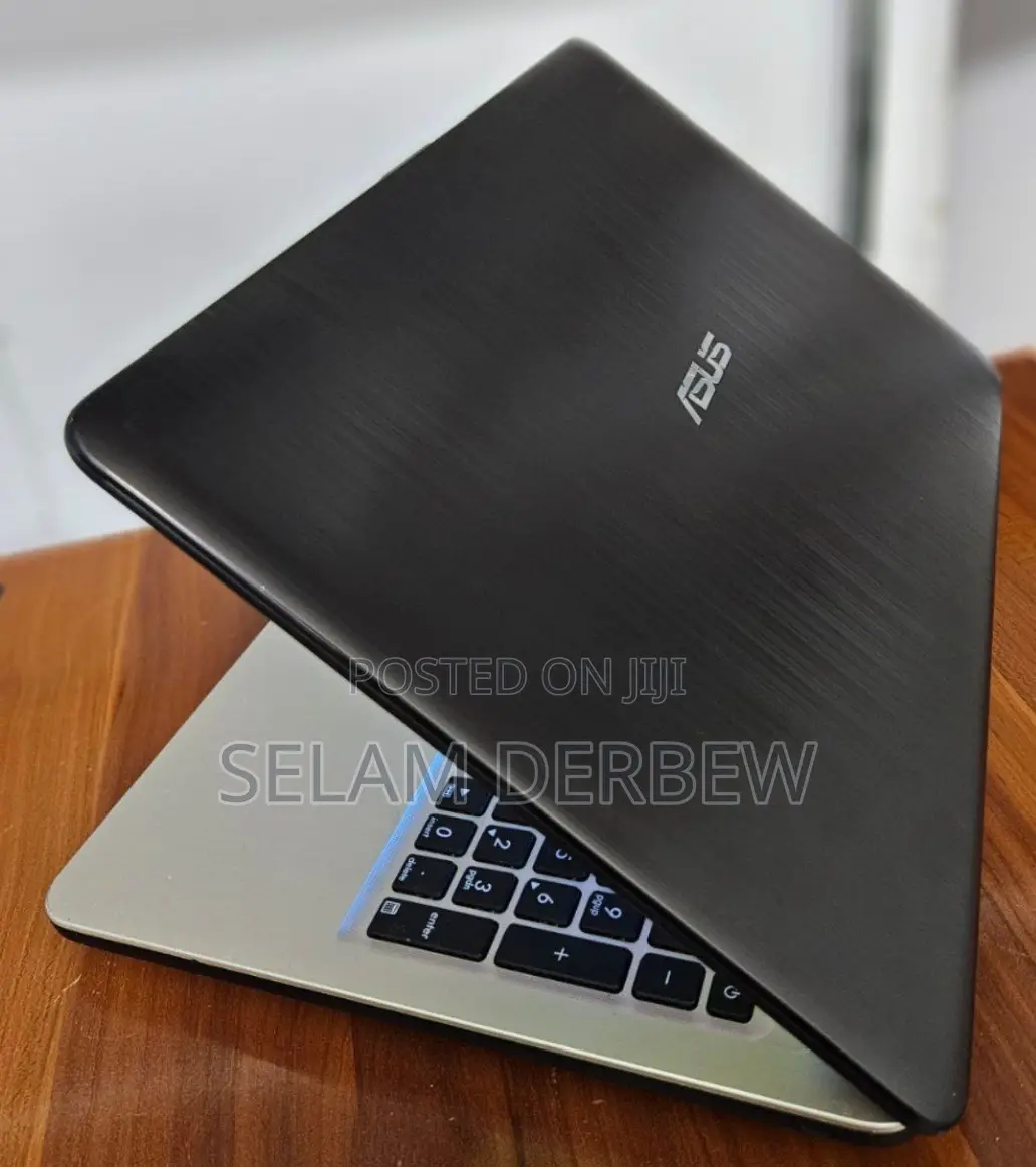 Laptop Asus 4GB Intel Celeron HDD 500GB