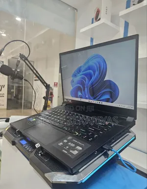 New Laptop MSI GS66 Stealth 10UH 16GB Intel Core I7 SSD 1T