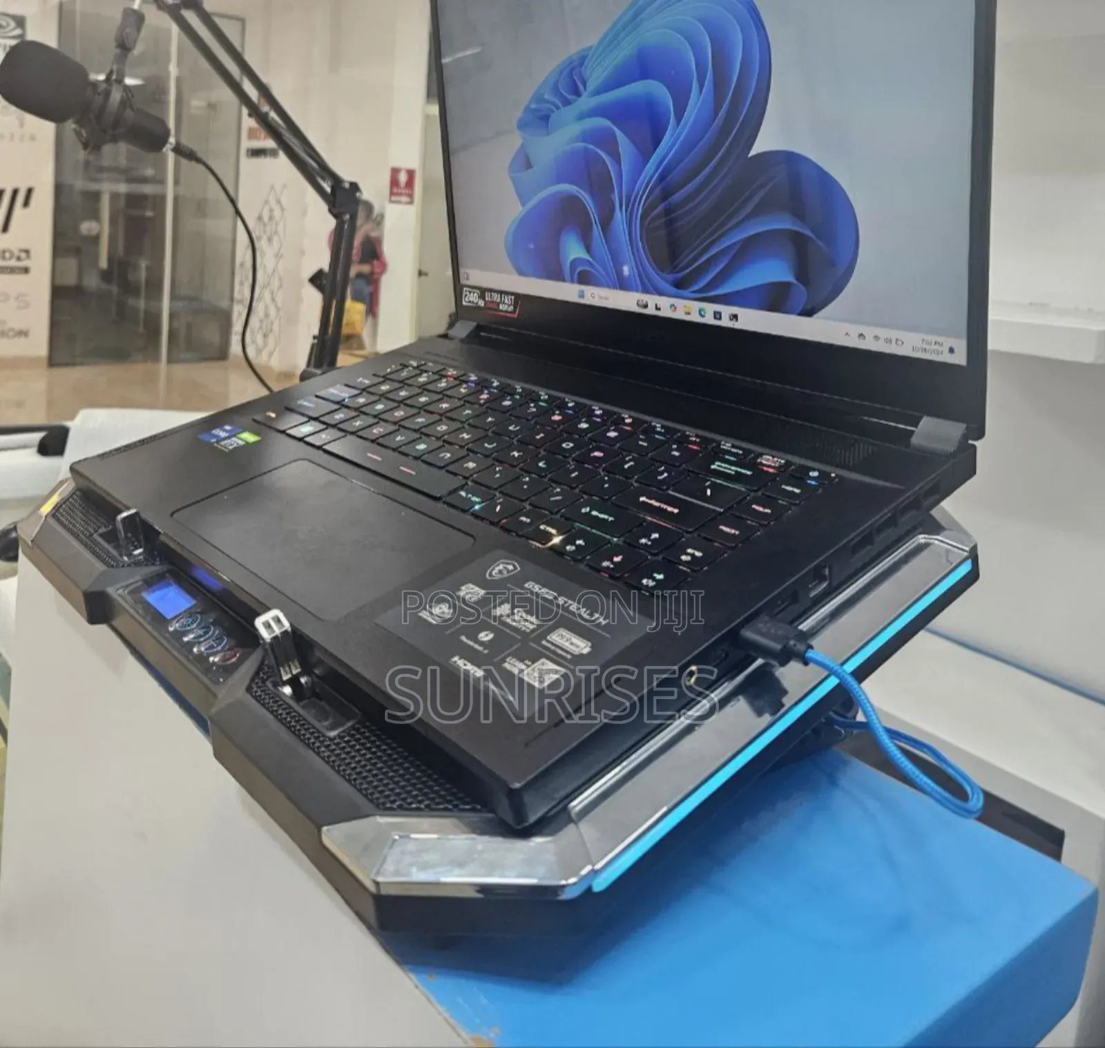 New Laptop MSI GS66 Stealth 10UG 16GB Intel Core I7 SSD 512GB