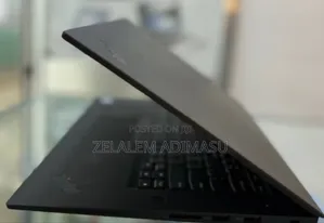 New Laptop Lenovo ThinkPad X1 Carbon 32GB Intel Core i7 SSD 512GB