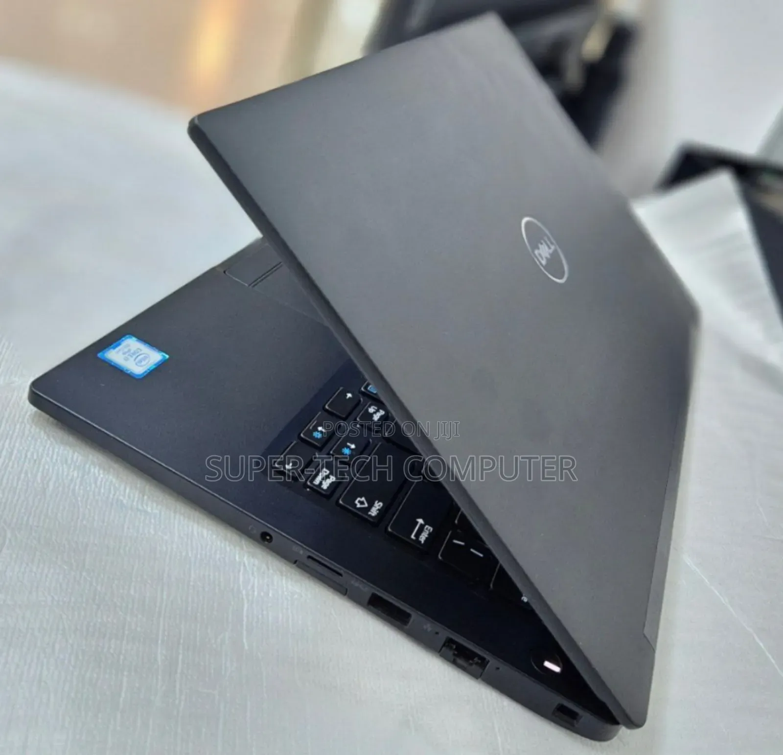 New Laptop Dell Latitude 5310 8GB Intel Core I7 SSD 256GB