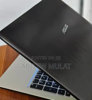 New Laptop Asus 1015E 4GB Intel Celeron HDD 500GB